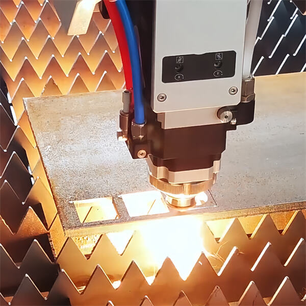 4000W INNOVATIVE FIBER LASER TUBE CUTTING