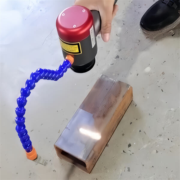 Efficient Rust Removal with our Handheld Laser Cleaning Device