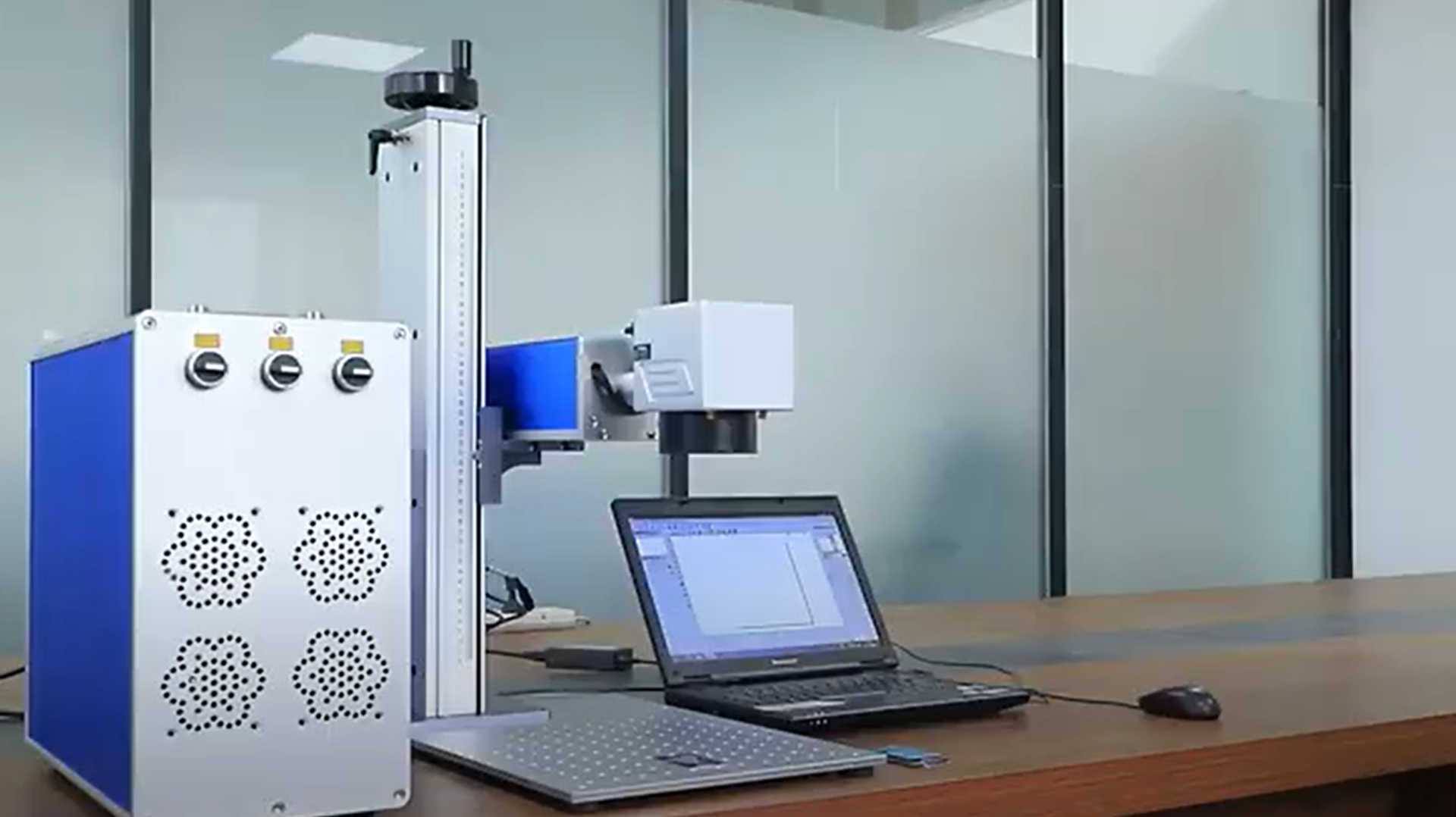 Mini Fiber Laser Marking Machine for Metal