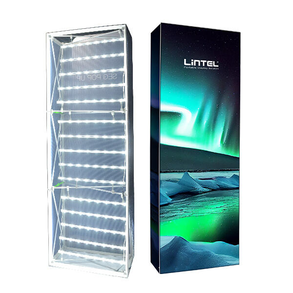 Tips for maintaining the perfect balance between size and weight of your pop up banner.