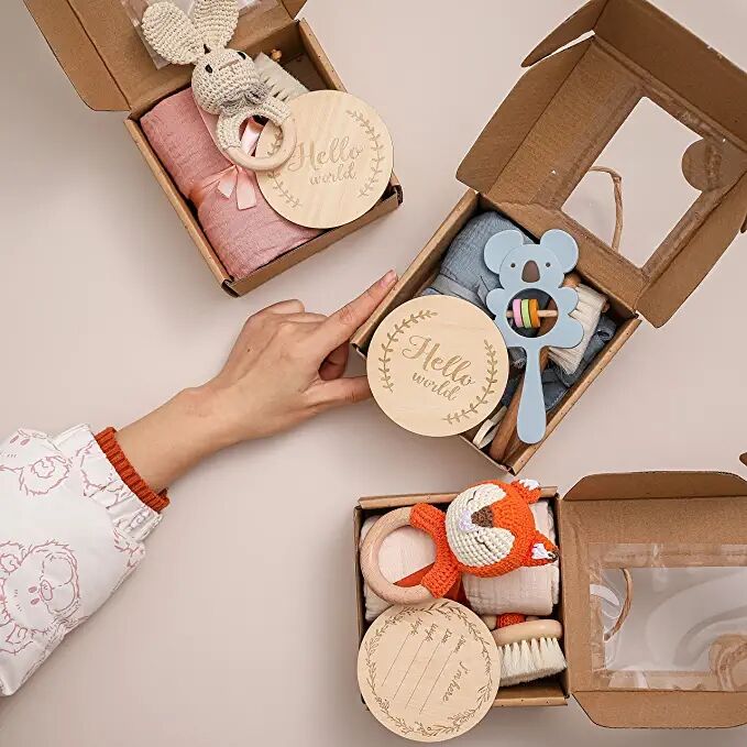 Hot Sales new diy Custom New born Baby Shower Gift Set newborn Baby Rattle Toy Bath Set Gift Box Sets for Babies supplier