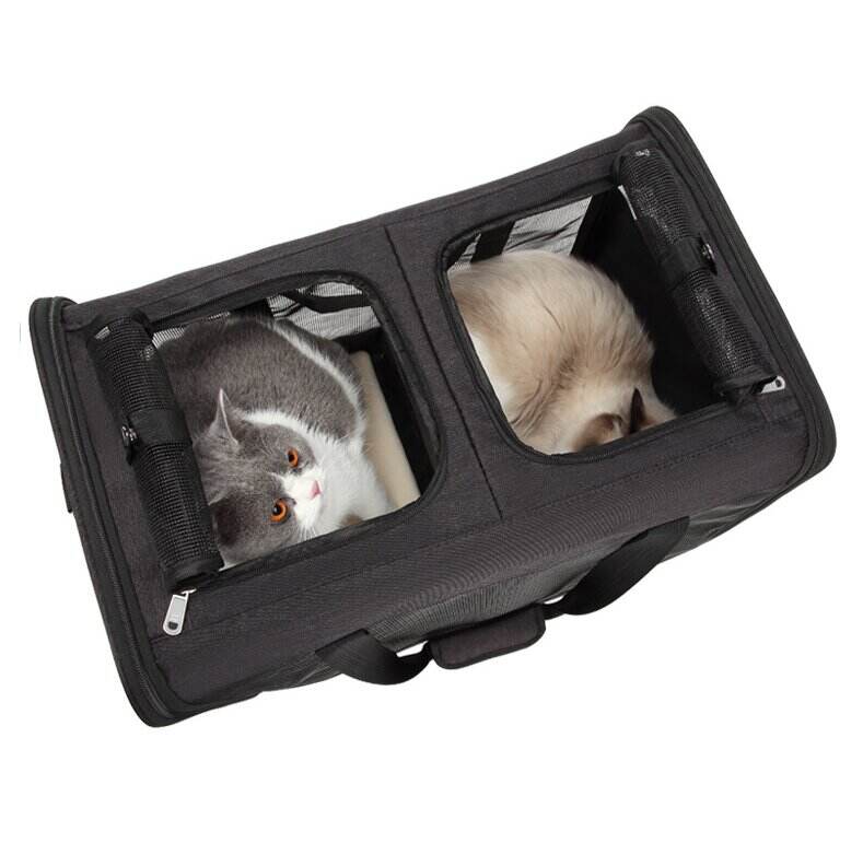 Rolling Pet Trolley Bag Airplane Approved 2 Pets Pet Carrier Bag With Wheels Multifunction Cat Dog Carrier Bag supplier