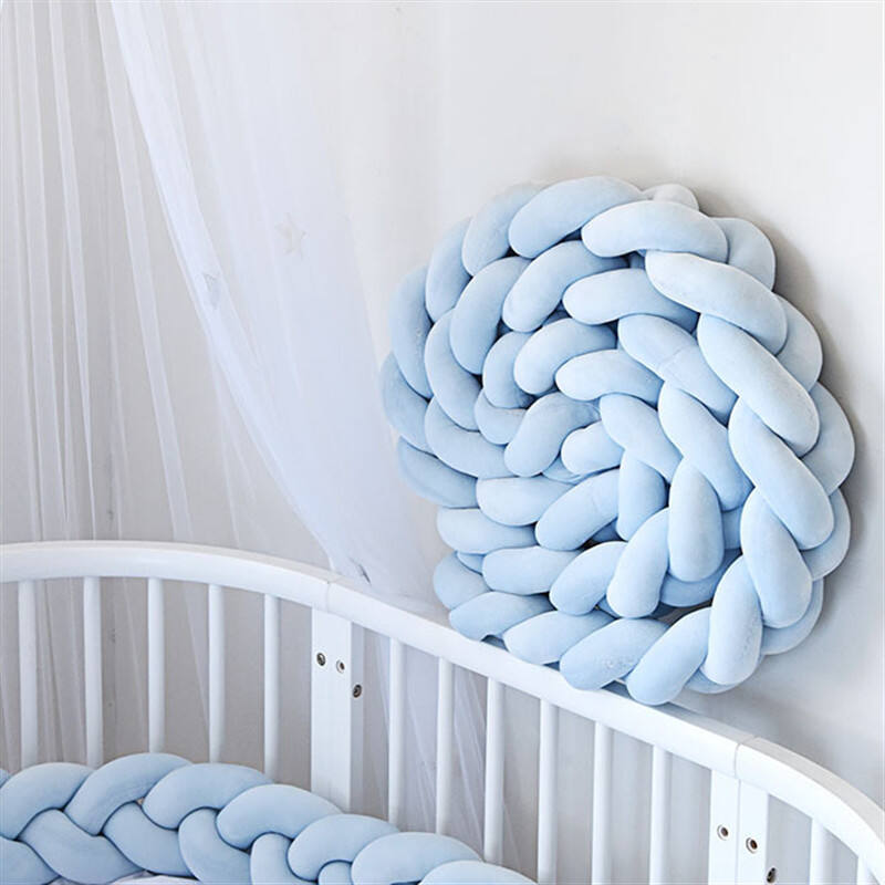 Baby braided bed crib bumper breathable knotted braided plush nursery 4 strands cradle bumper newborn crib soft pillow sleeping factory