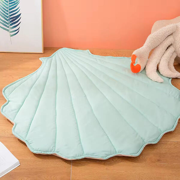 Tapis de chambre d'enfant de taille parfaite pour le jeu et le temps sur le ventre