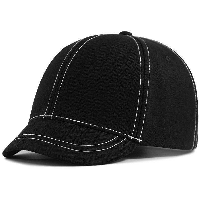 Short brimmed hat with bright lines