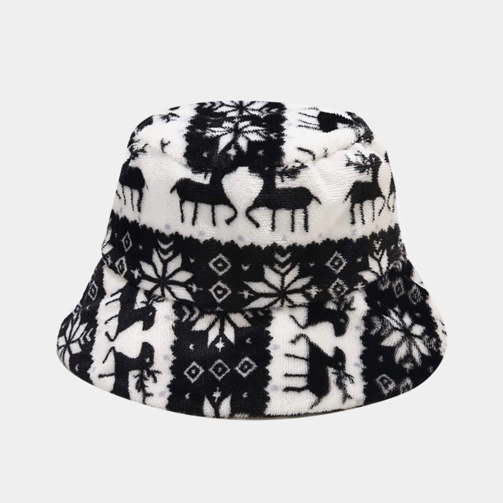 Reindeer-patterned bucket hat
