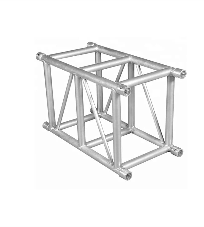 Craftsmanship Excellence: Precision Engineering in Spigot Truss