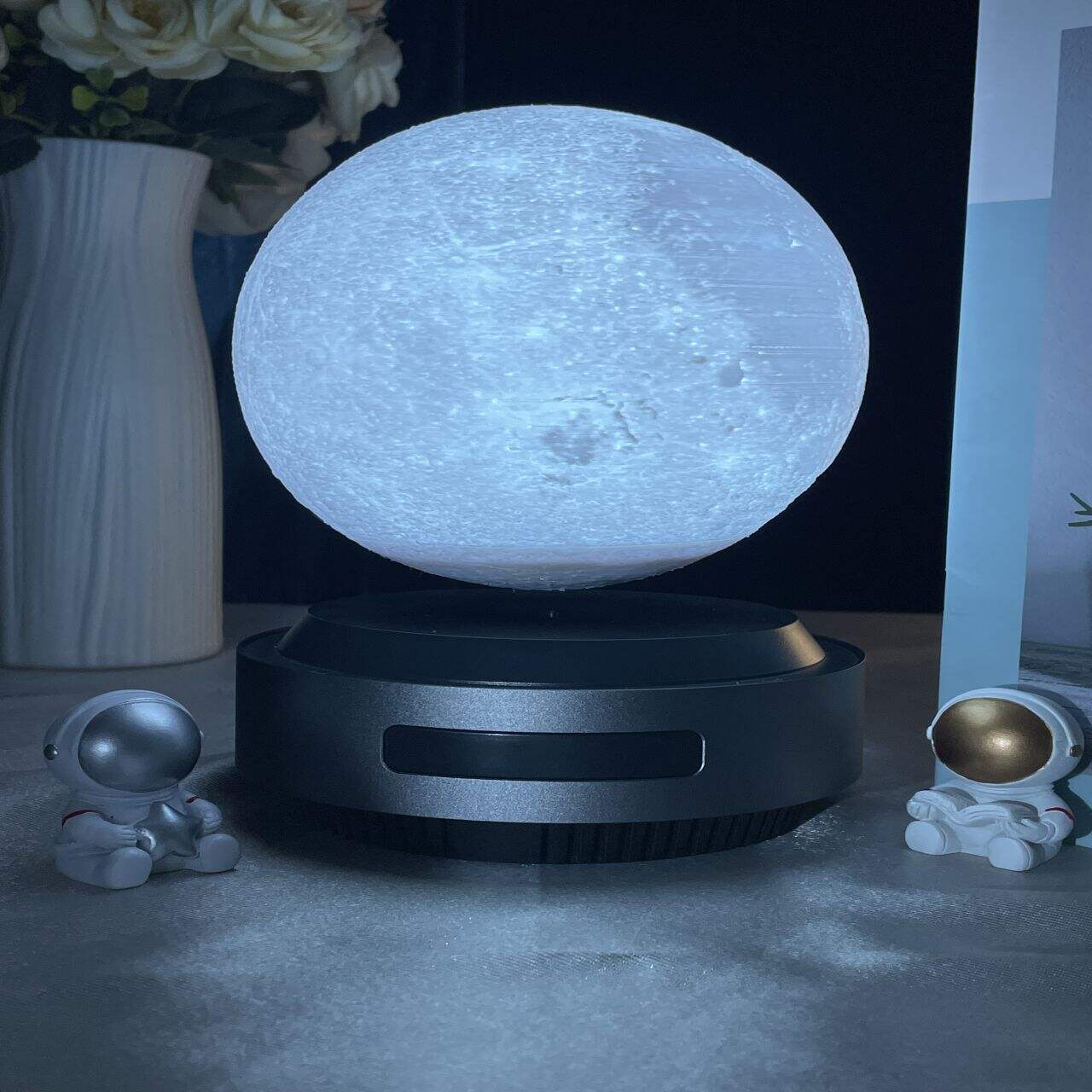 Innovation in Auto Lift Magnetic Levitation Moon Lamp