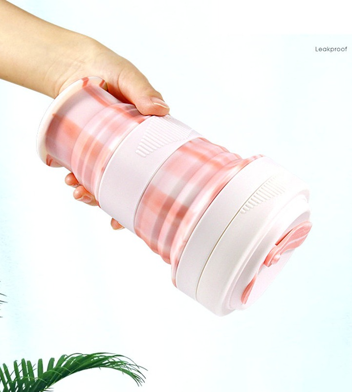 Unleash Your Coffee Adventure with the Silicone Folding Coffee Cup