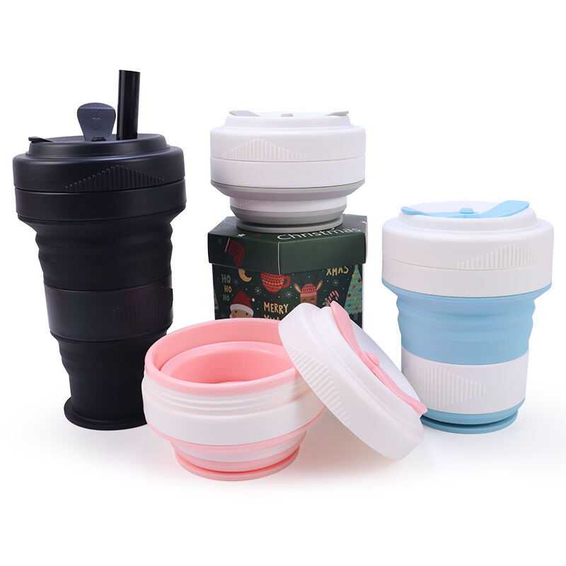 550ml Silicone Foldable Travel Water Cup Coffee Mugs with Lid manufacture