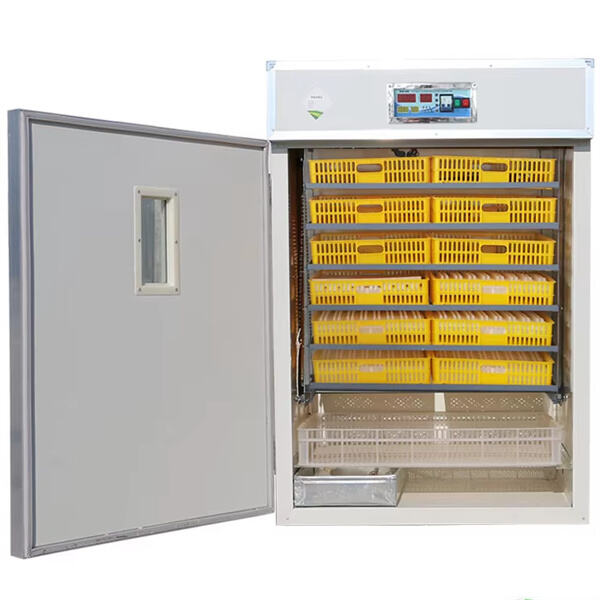 Conveniently monitor your egg incubation with smart technology.