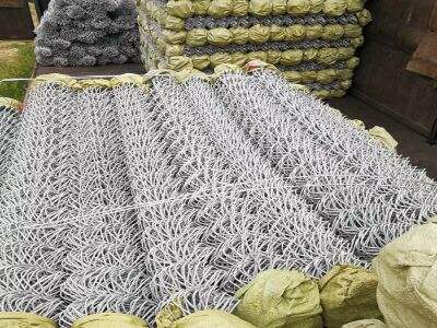 Comment identifier les produits de haute qualité en acier galvanisé à chaud