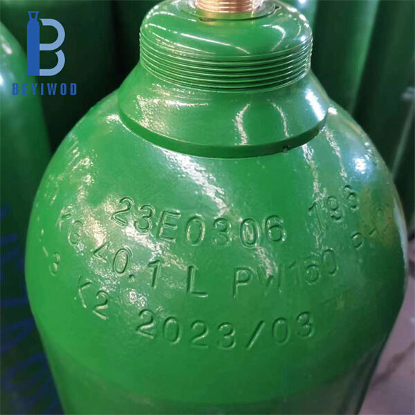 Simplifying Your Daily Routine with Help Of An Oxygen Cylinder Holder