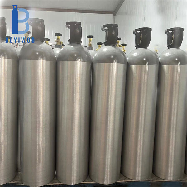 Easily Inflate Your Balloons with a Portable Helium Tank and Pre-Packaged Ki