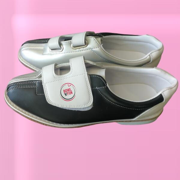 Ervaar de ultieme bowlerprestatie met maatwerk Duckpin bowlingballen.