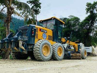 Comparison of Small and Large Wheel Loaders: Advantages and Disadvantages in Different Industries