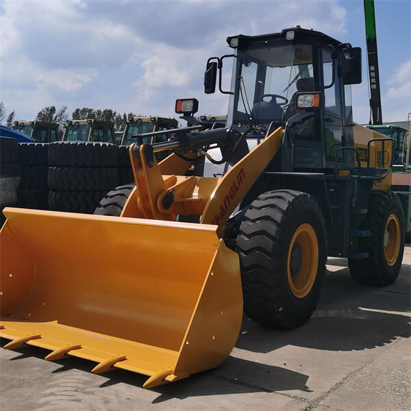 Experience Smoother Planting with the 4 Row Paddy Transplanter.