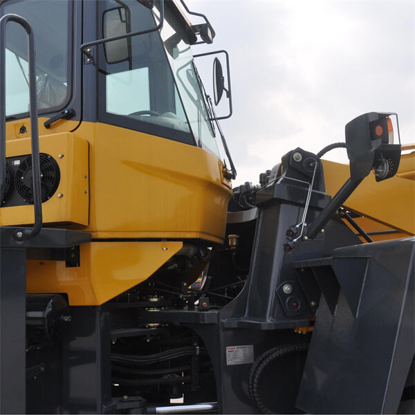 حفارات ذات عجلات مفصّلة