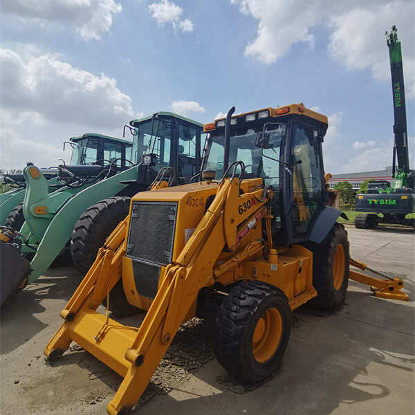 Máy xúc lớn và nghệ thuật di chuyển núi