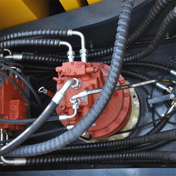 استمتع بقوة وآداء لا مثيل لهما مع حفارة مجنزرة