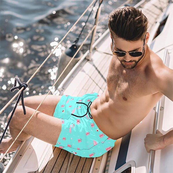 How to Use Men's Short Swimsuits?