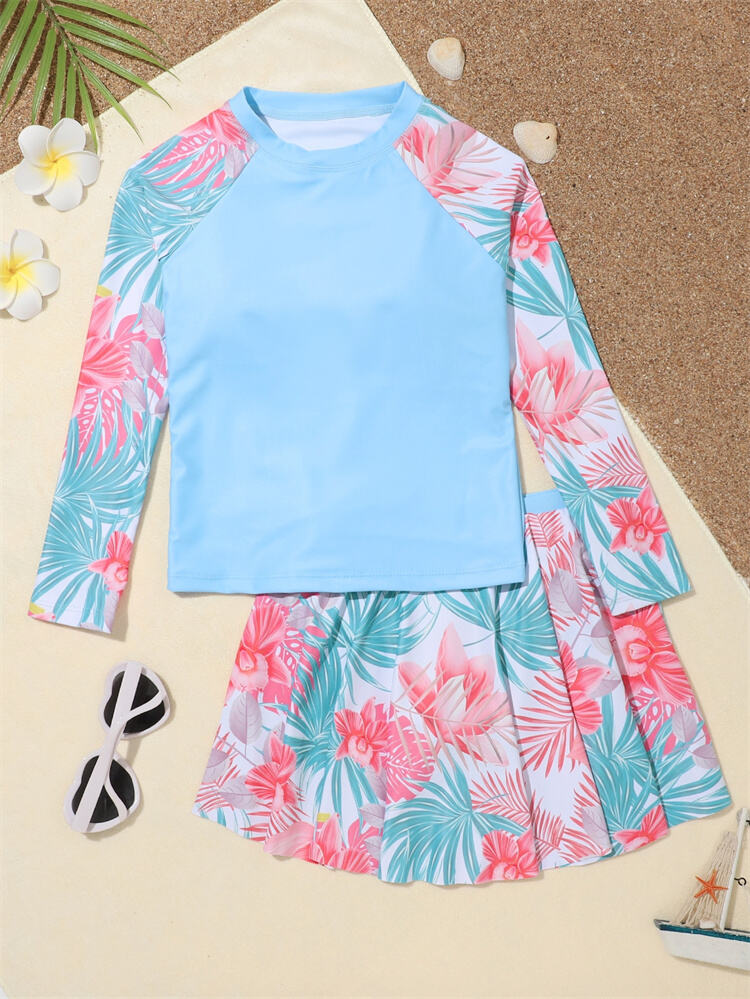 Two-piece Teen Swimdress details