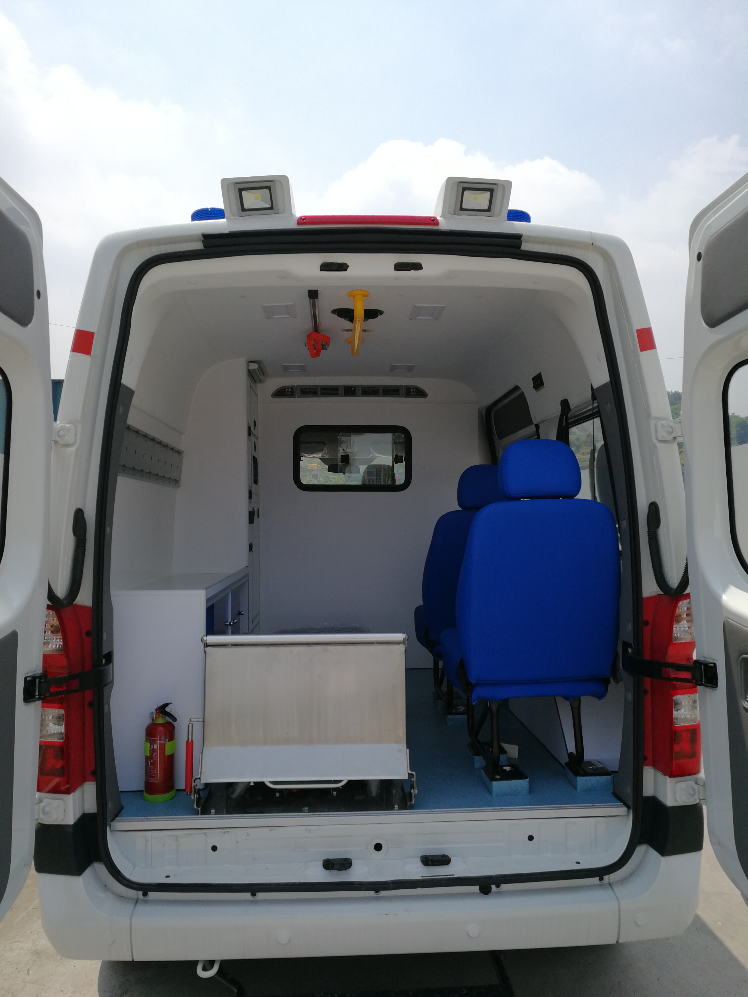 2023 Ward-Type Ambulance supplier