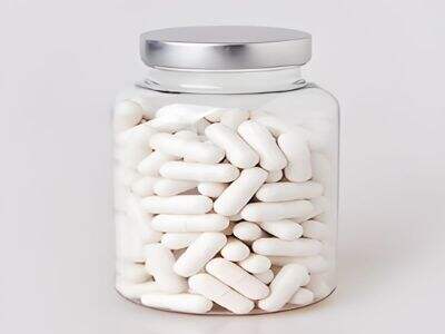 Why Amber Medicine Bottles Protect Medical Products