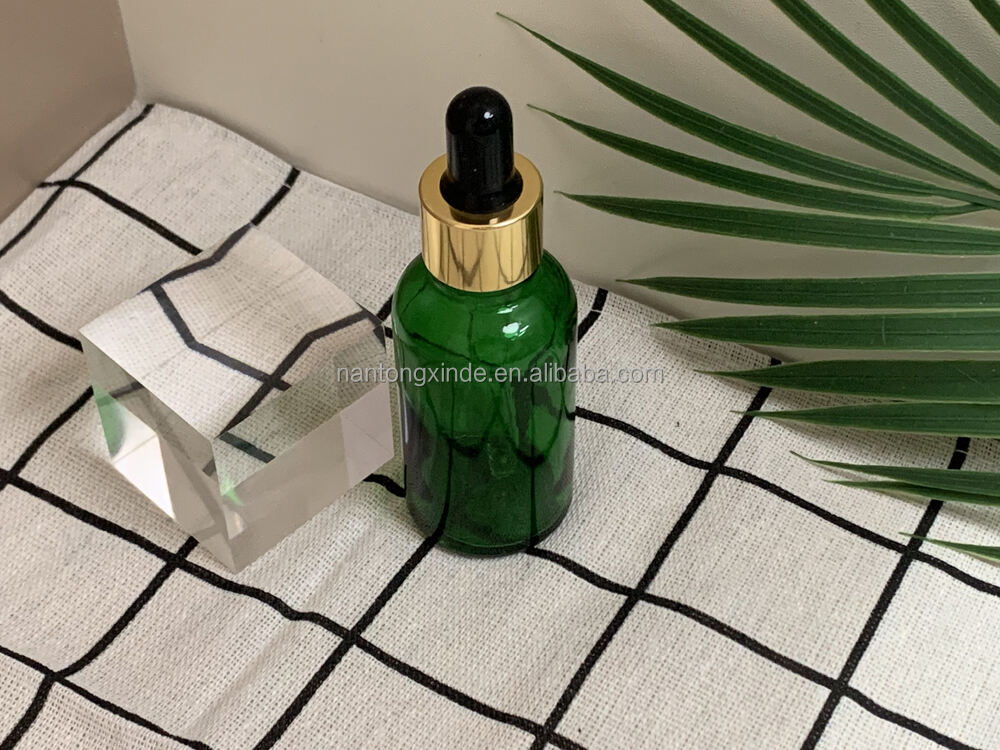 10 ml Essential Oil Bottle Screw Black Plastic Top supplier