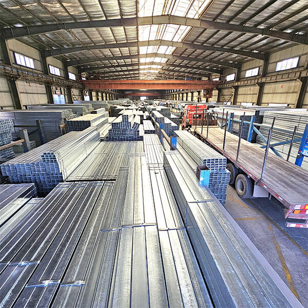 China Wuxi hot galvanized sheet square pipe manufacturer produces various types of hot galvanized square pipe and hot galvanized rectangular pipe