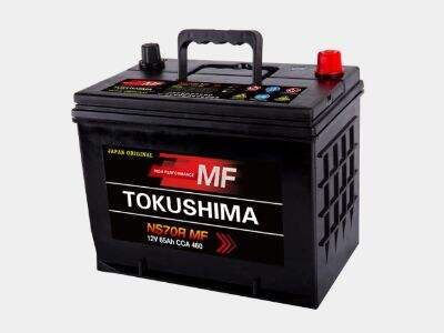 So prüfst du den Zustand der Batterie deines Autos mit einfachen Werkzeugen.