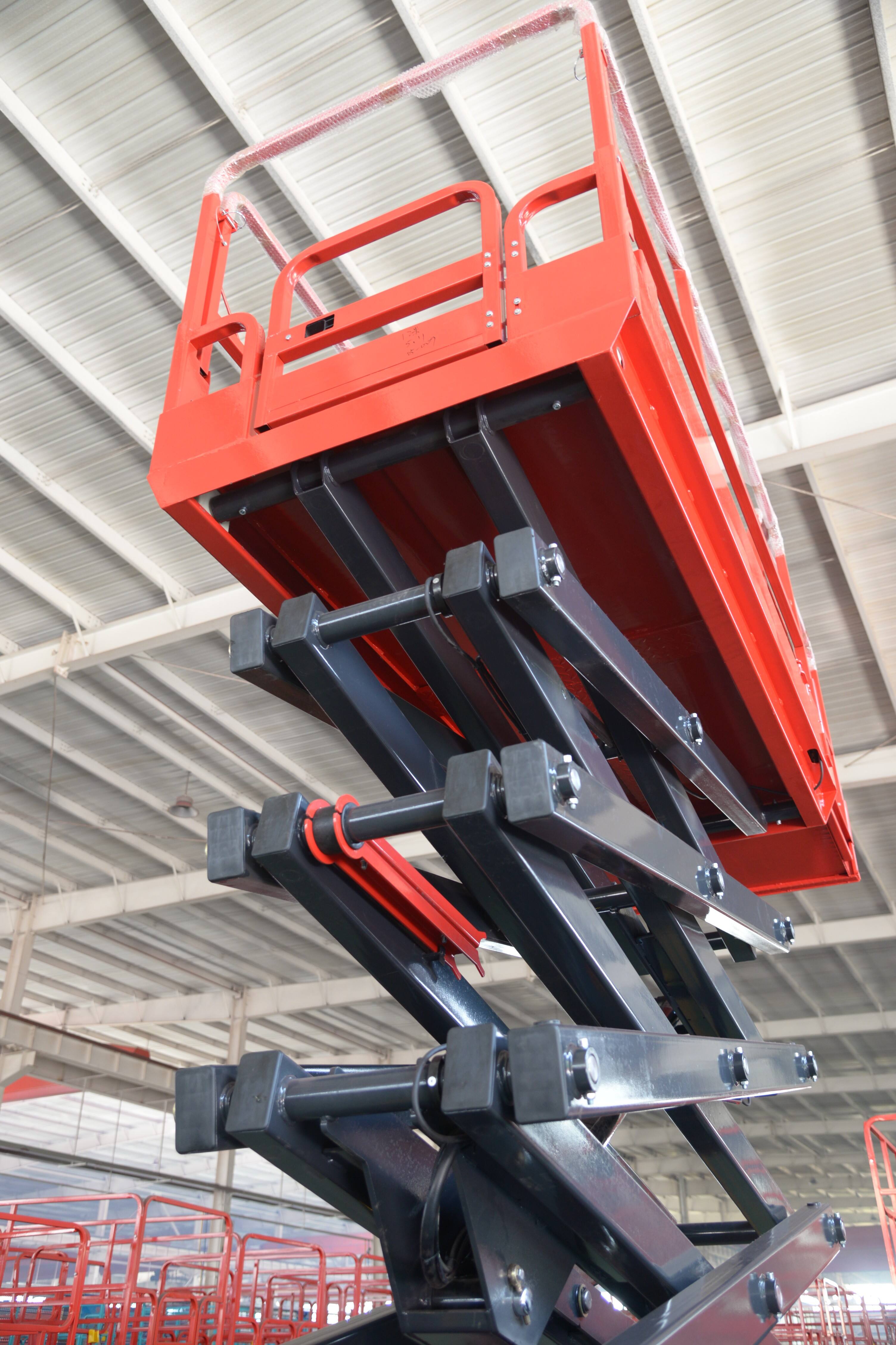 Mobile Self Propelled Scissor Lift Hydraulic Scissor Lift Platform Electric Model For Sale supplier