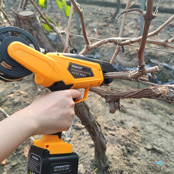 How to Use an electric powered Vine Binder?