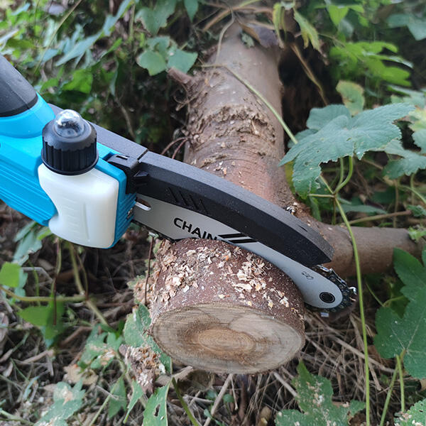 How to Begin To Use A Rechargeable Chain Saws