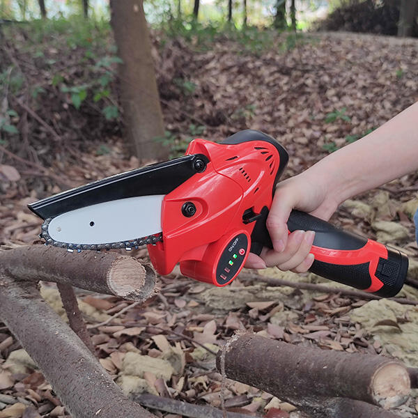 How to Use a Cordless Electric Chain Saw?