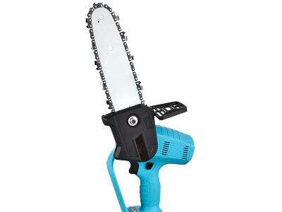 Kick-start Your Garden Maintenance with a Portable Chainsaw