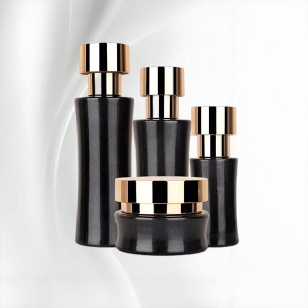 Experience Smooth Skin with Our Moisturizing Tube Cream