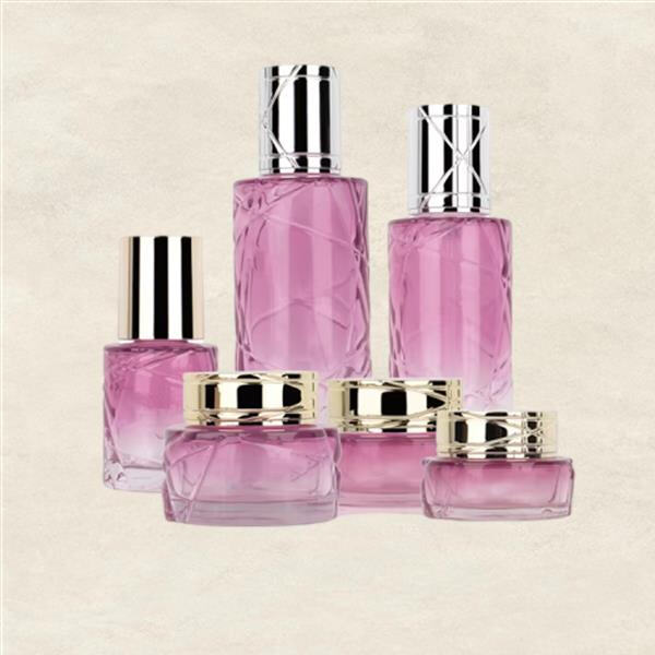 Benefits of using amber glass for storing essential oils