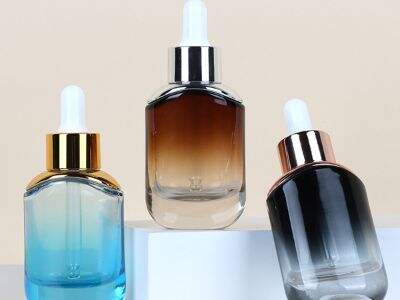 Top tips for choosing the right cosmetic glass bottle set