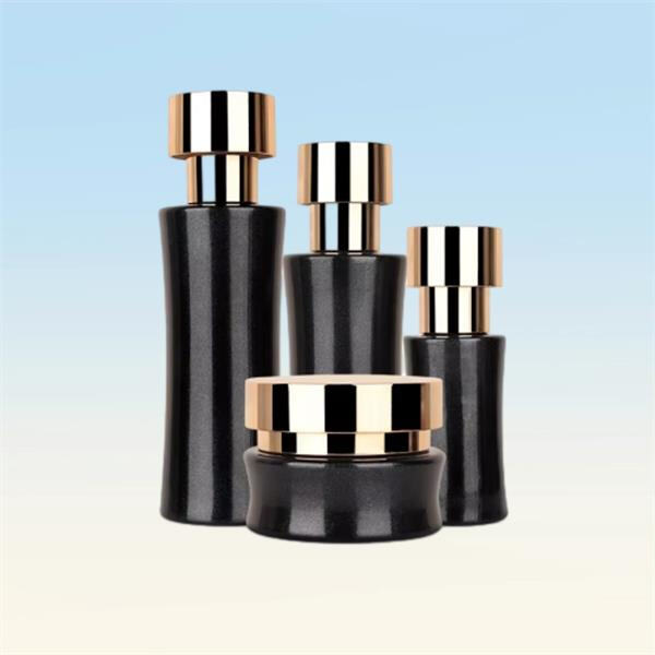 Reducing waste with sustainable cosmetic packaging options