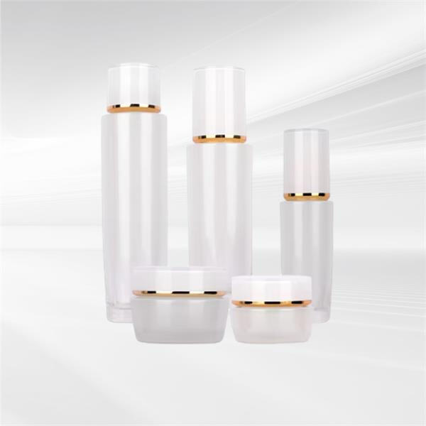 Lightweight and easy to stack for space-saving storage.