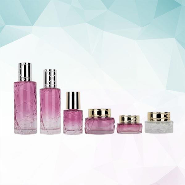 The significance of packaging in make-up