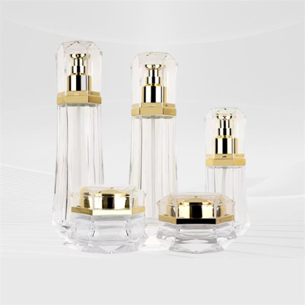 Keep Your Liquids Fresh and Accessible with a 100ml Glass Bottle Dropper