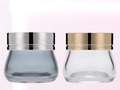 Косметичні баночки для кремів, які зберігають свіжість продукту та підсилюють імідж бренду