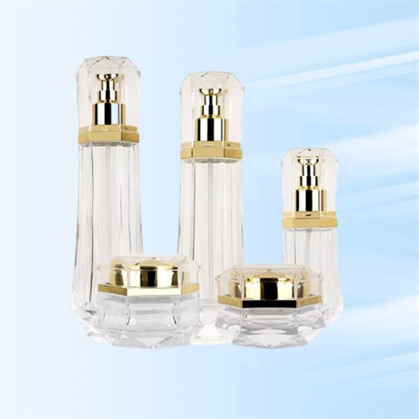 Sustainable Cosmetic Bottle Packaging Options for a Greener Plane