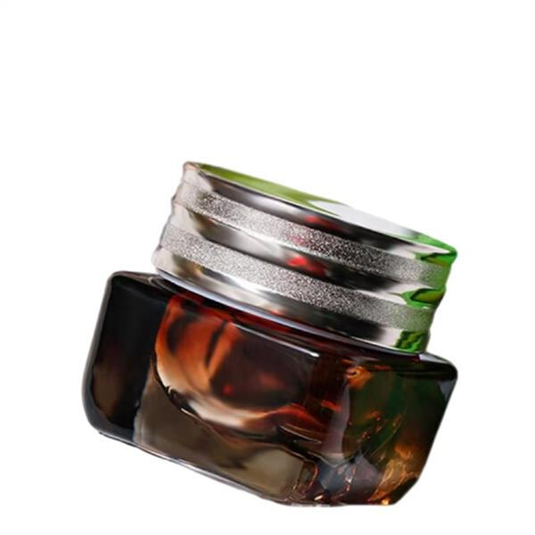 Why Dark Glass Dropper Bottles are a Must-Have for Your Medicine Cabine