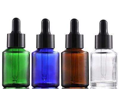 Delicate luxury glass cosmetic jars: a must-have for beauty lovers