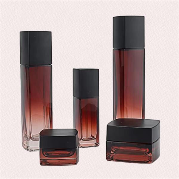 How Customized Packaging is Revolutionizing the Skincare Industry