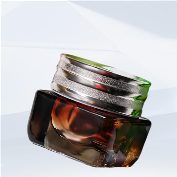 Illuminate Your Beauty Routine with Dark Glass Dropper Bottles"