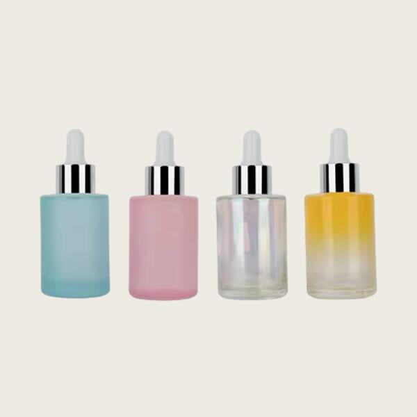 Precisely Apply Dusting Powder with Our Innovative Container